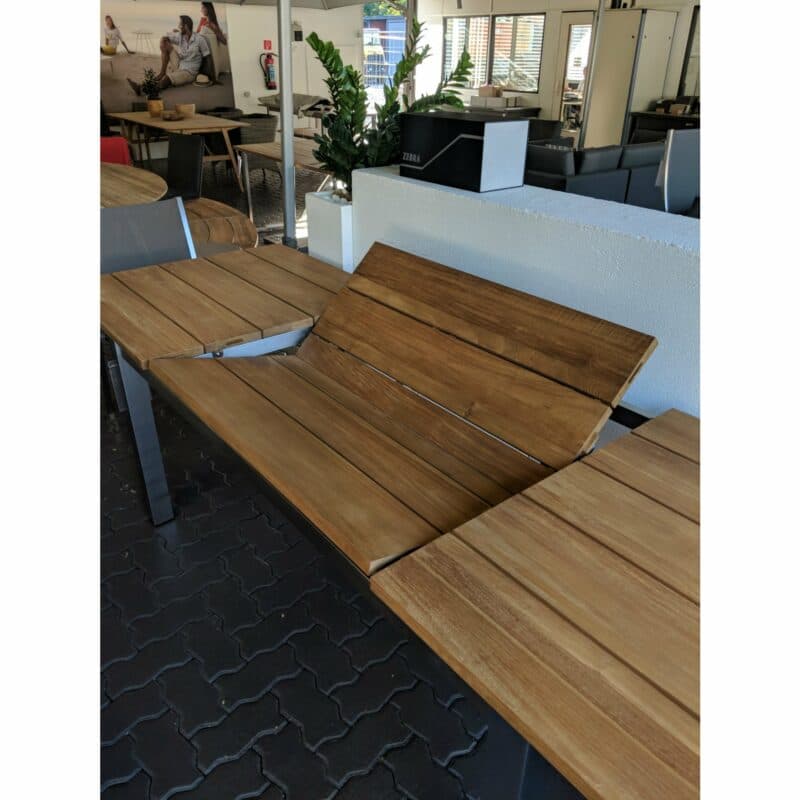 Jati&Kebon Ausziehtisch "Como", Gestell Edelstahl, Tischplatte Teakholz