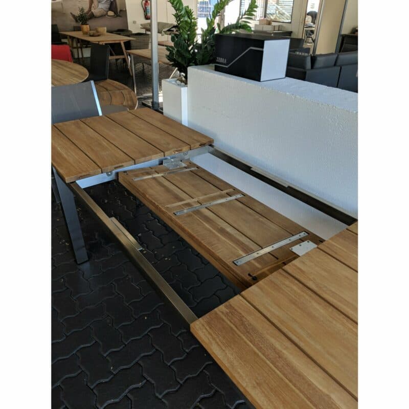 Jati&Kebon Ausziehtisch "Como", Gestell Edelstahl, Tischplatte Teakholz