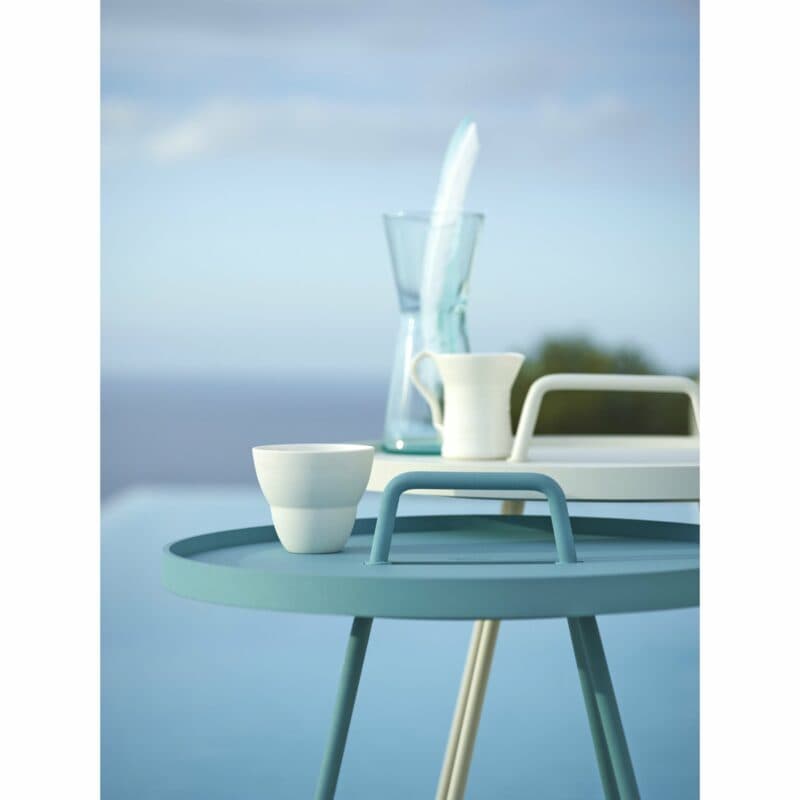 Beistelltisch "On-the-Move" in aqua von Cane-line