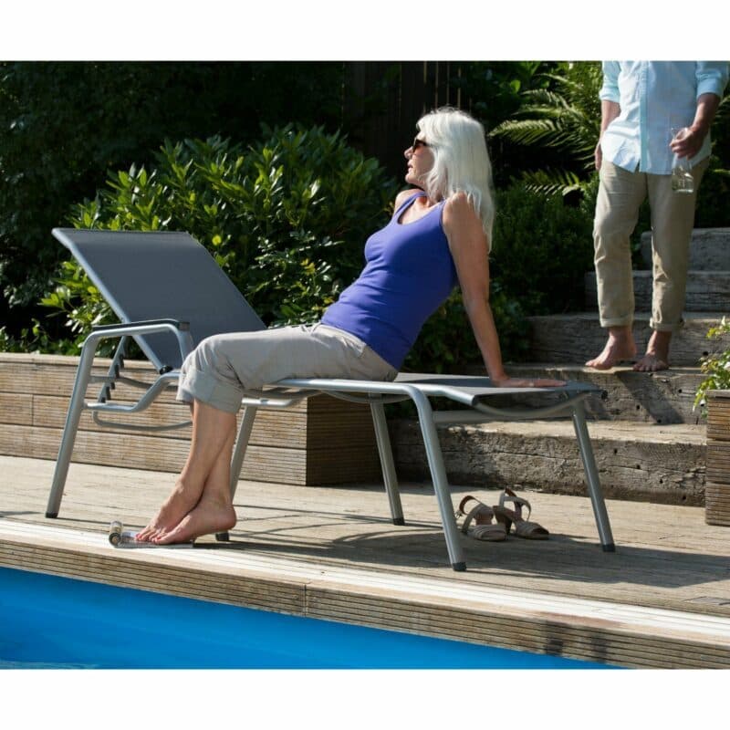 Kettler "Cirrus" Stapelliege, Gestell Aluminium, Bespannung Textilgewebe