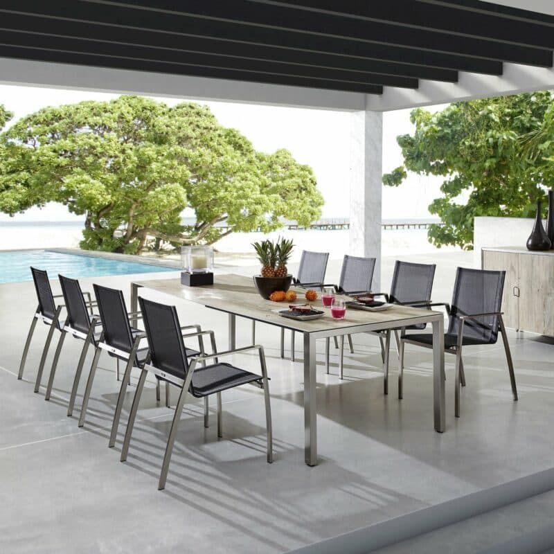 Zumsteg "Basso" Ausziehtisch, Tischplatte Keramik, Gestell Edelstahl, ausgezogen