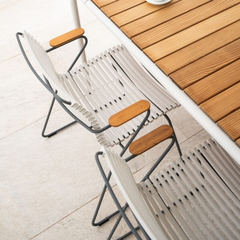 Houe "Click" Gartenstuhl mit Armlehnen, Kunststoff-Lamellen muted white