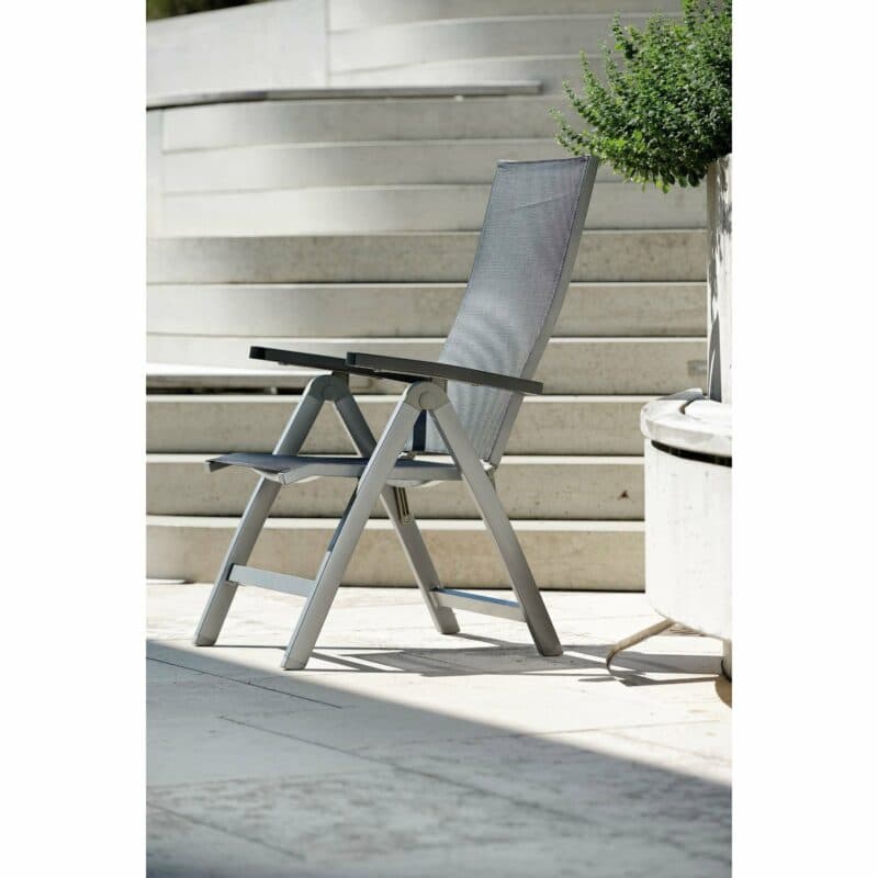 Stern Klappsessel "New Top", Gestell Aluminium graphit, Textilgewebe silbergrau, Armlehnen anthrazit