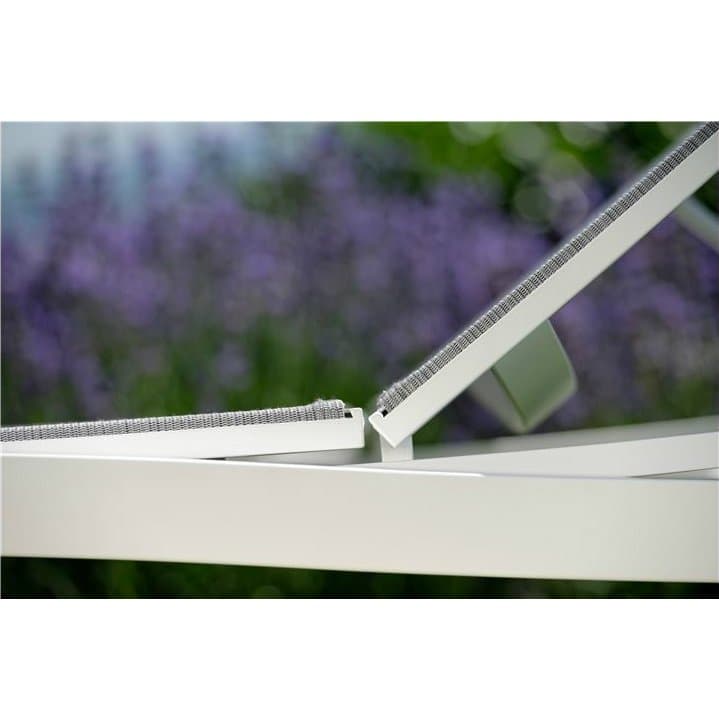Rollenliege "Allround" von Stern, Gestell Aluminium weiss, Textilgewebe silber