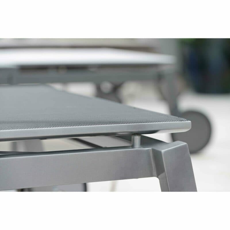 Stern "Robin" Rollenliege, Gestell Aluminium graphit, Textilgewebe silbergrau