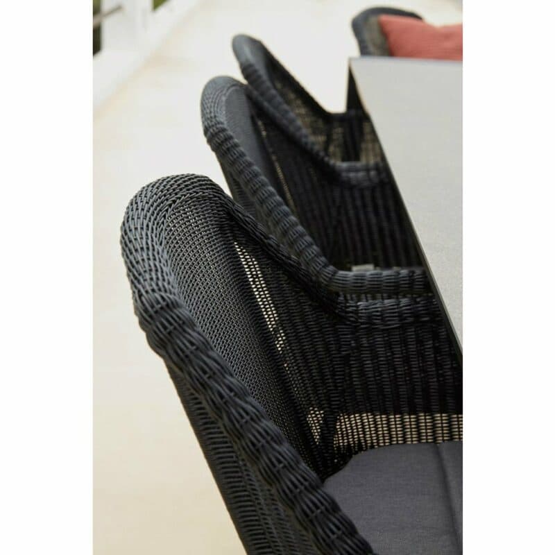 Gartenstuhl "Breeze" von Cane-line, Gestellt Stahl schwarz, Sitzfläche Polyrattan schwarz