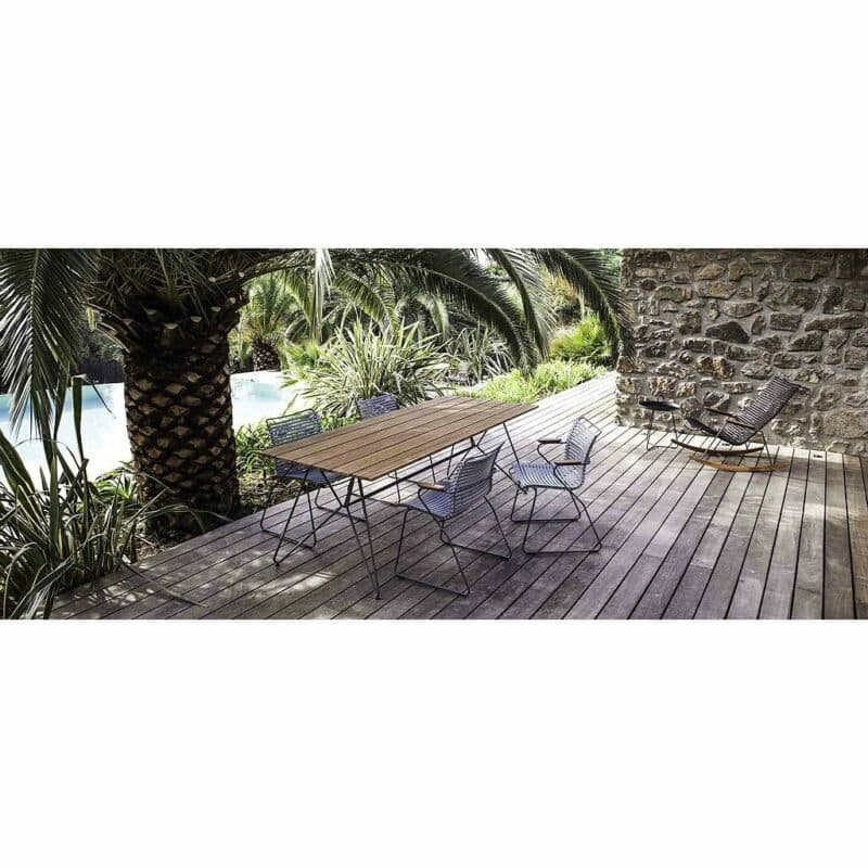 Houe Stuhl und Schaukelstuhl "Click" in schwarz, Tisch "Sketch", Bambus, und Tray Table "Eyelet", schwarz