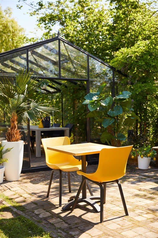 Hartman "Sophie Element" Dining Chair, Gestell Aluminium carbon black, Sitzschale curry yellow mit "Sophie" Bistrotisch, Teakplatte