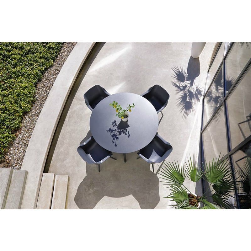 Hartman "Sophie Studio" Armchair, Gestell Aluminium xerix, Sitzschale xerix mit "Sophie Studio" Gartentisch, Gestell Aluminium xerix, HPL-Platte