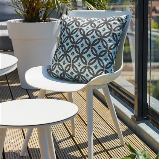 Hartman "Sophie Studio" Dining-Chair royal white und Beistelltisch HPL/weiss