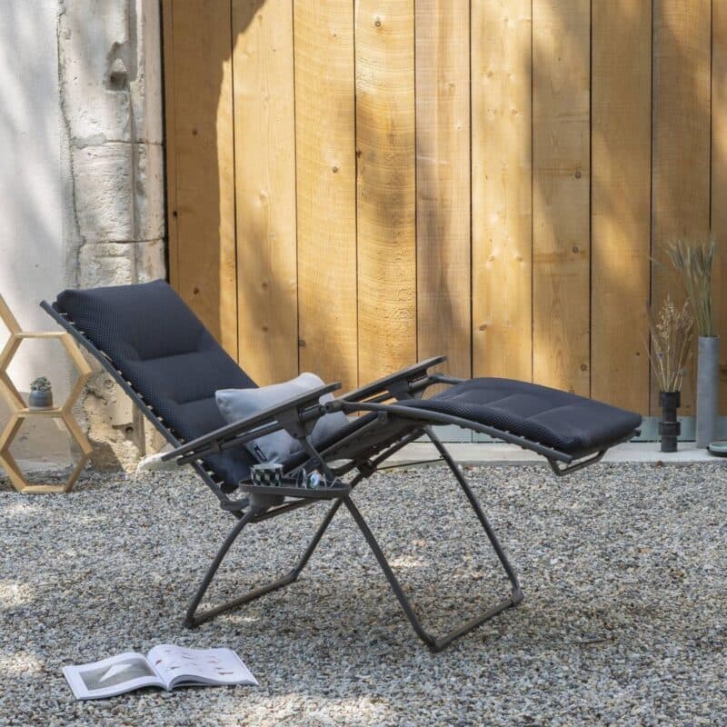 Lafuma Relaxliege "Evolution BeComfort®", Stahl titane, Textilene dark grey © LAFUMA MOBILIER - Pierrick Verny