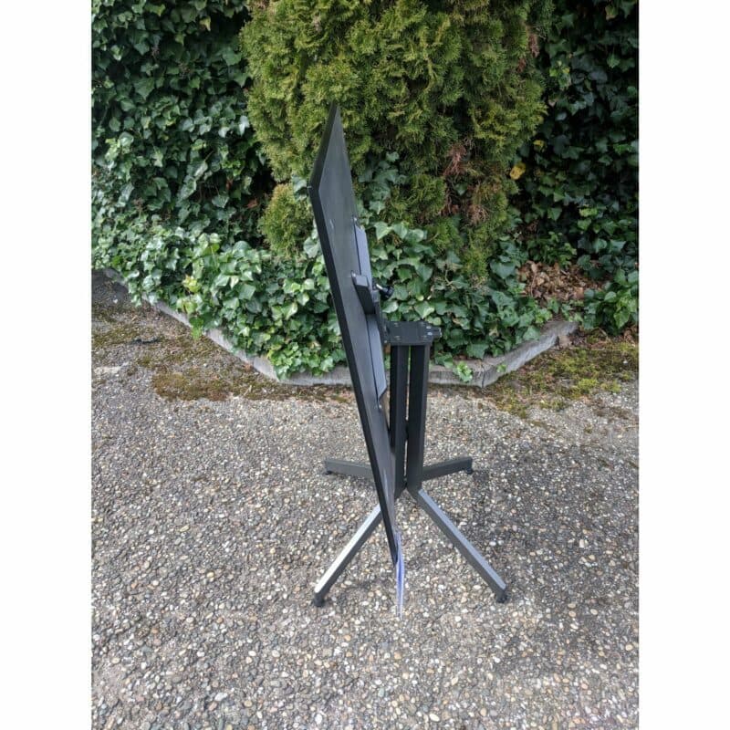 Stern Bistrotisch, Gestell Aluminium anthrazit, Tischplatte HPL Smoky, quadratisch