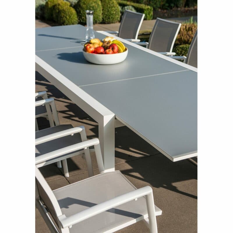 Jati&Kebon Gartenmöbel-Set mit Stuhl "Sevilla" und Gartentisch "Livorno"