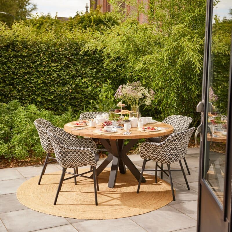 Hartman "Delphine" Gartenstuhl, Aluminium schwarz, Geflecht schwarz-weiß