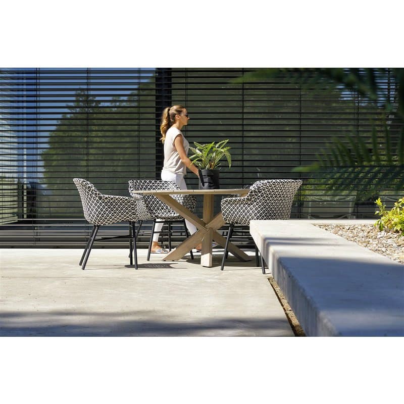 Hartman "Provence" Gartentisch, Teakholz mit "Delphine" Gartenstuhl, Geflecht schwarz-weiß