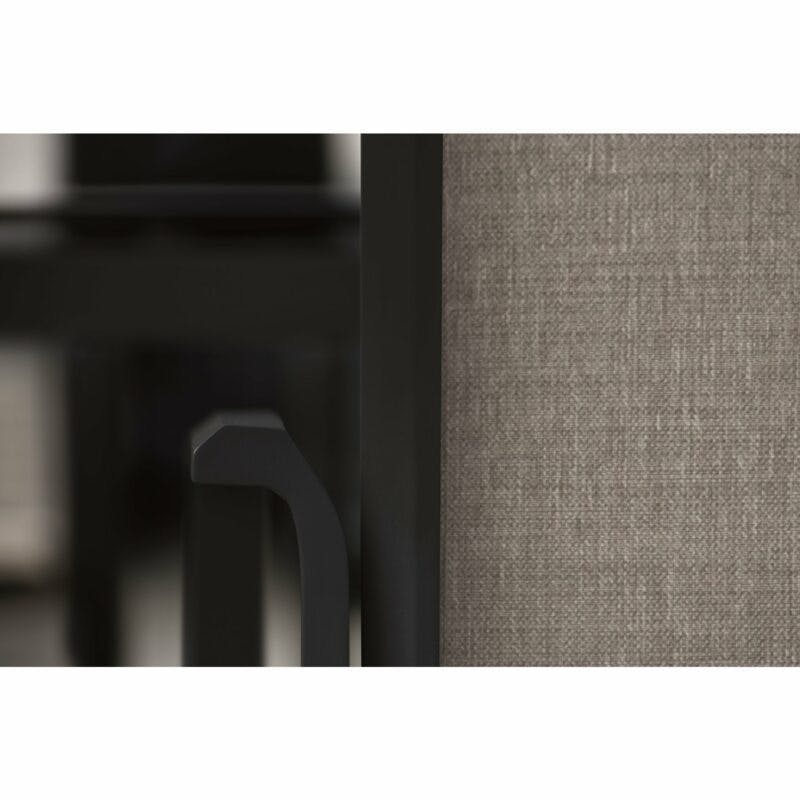 Stern "Kari" Stapelsessel hoch, Gestell Aluminium schwarz, Sitzfläche Textilbespannung Leinen grau, Detail