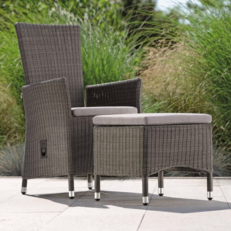 Stern Sessel Sortino verstellbar, Gestell Aluminium, Geflecht Polyrattan basaltgrau, Kissen seidengrau mit Hocker
