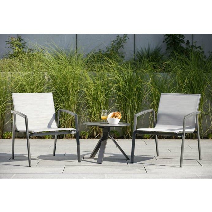 Stern Loungesessel "New Top", Gestell Aluminium anthrazit, Textilgewebe silberfarben, Armlehnen anthrazit, Beistelltisch "Freddie"