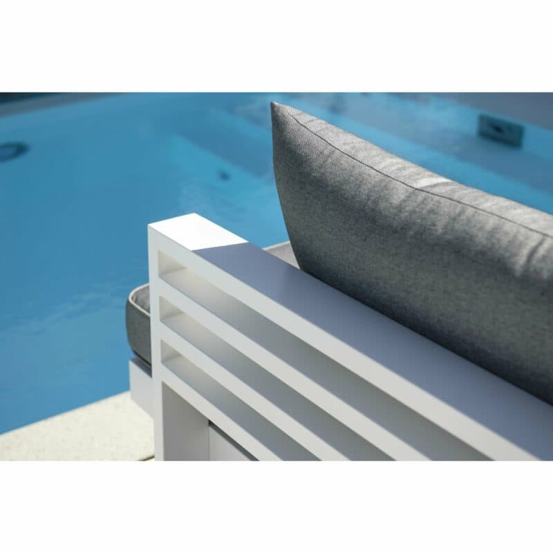 Stern Dining Bank Holly, Aluminium weiß, Kissen seidengrau