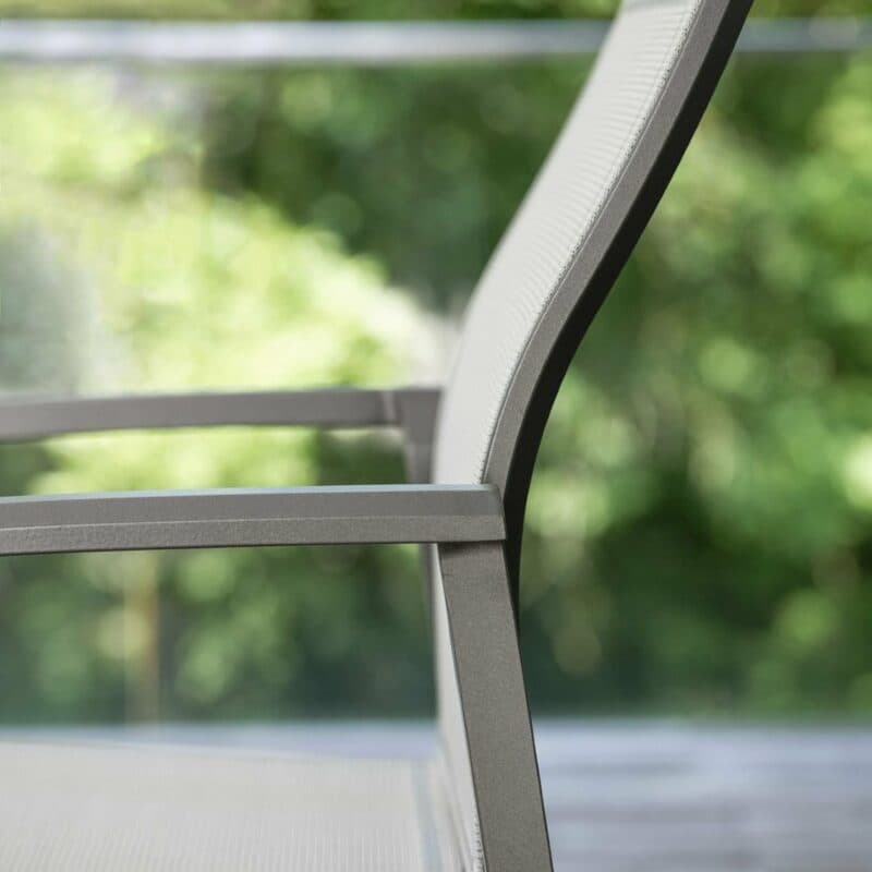 Stern Stapelsessel "Kari", Gestell Aluminium anthrazit, Textilgewebe silber