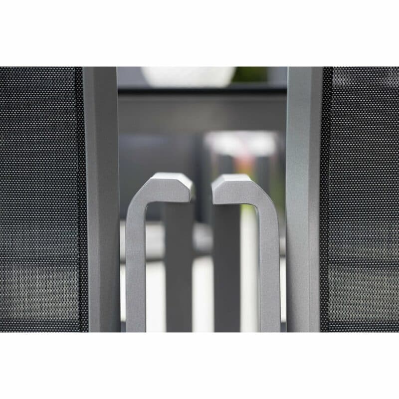 Stern Stapelsessel "Kari", Gestell Aluminium graphit, Textilgewebe silbergrau