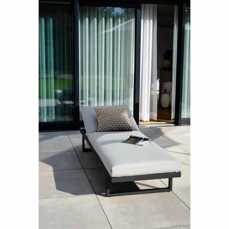 Jati&Kebon "Rao/Rao Rope" Multifunktionliege, Gestell Alu eisengrau, Auflagen-Set Natté Grey Chiné (Farbton im Original etwas abweichend)