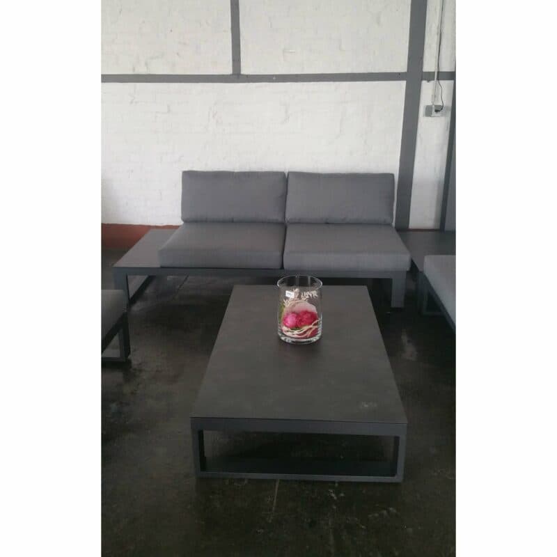 Jati&Kebon Loungetisch "Virginia", Gestell Aluminium eisengrau, Tischplatte HPL Nero granite, 2-Sitzer Seitenteil rechts, Sunbrella® schiefergrau (slate)