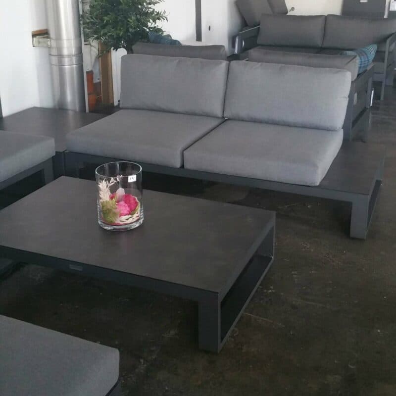 Jati&Kebon Loungetisch "Virginia", Gestell Aluminium eisengrau, Tischplatte HPL Nero granite, 2-Sitzer Seitenteil links, Sunbrella® schiefergrau (slate)