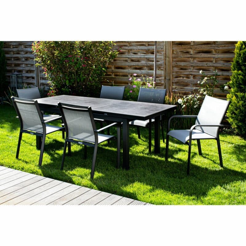 Jati&Kebon Gartenstuhl "Dransy", Gestell Aluminium eisengrau, Textilgewebe silbergrau, Tisch "Gabon", Aluminium eisengrau, Tischplatte HPL