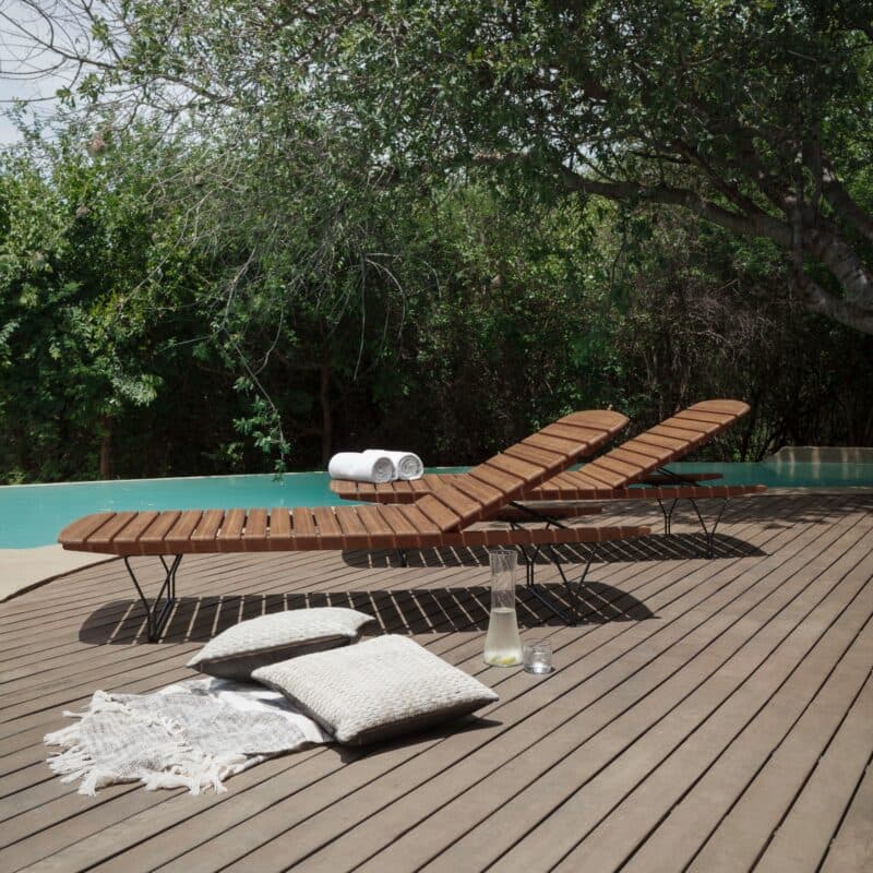 Houe Sonnenliege "Molo", Gestell Stahl schwarz, Bambuslamellen