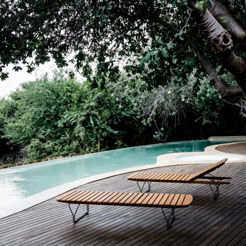 Houe Sonnenliege "Molo", Gestell Stahl schwarz, Bambuslamellen