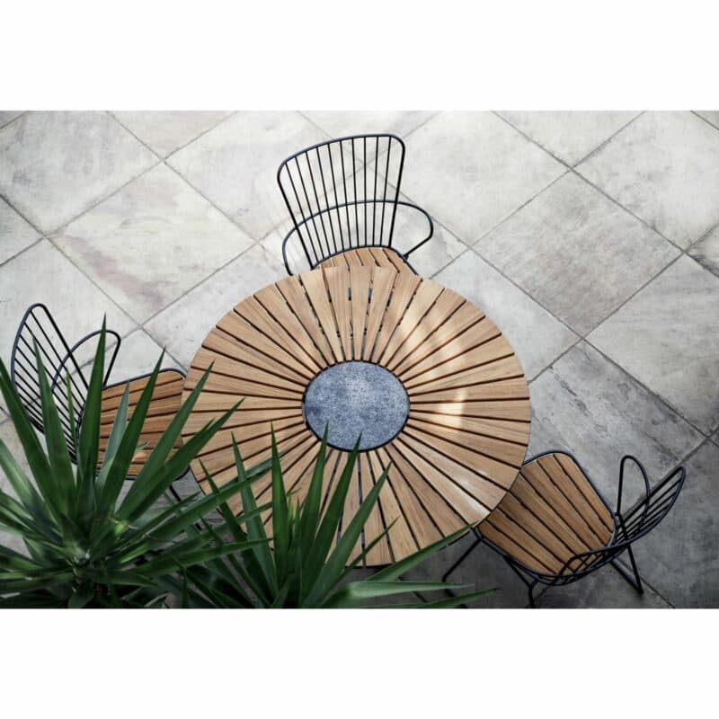 Houe Gartentisch "Circle" mit "Paon" Gartenstühlen