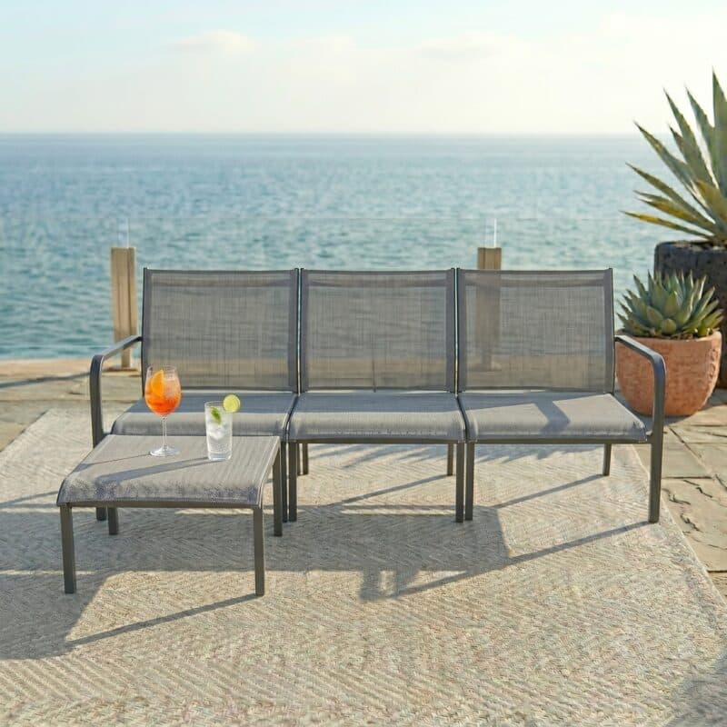 Jati&Kebon "Dransy" Loungeset 4-tlg., Aluminium eisengrau, Textilgewebe silbergrau (Bild KI-generiert)