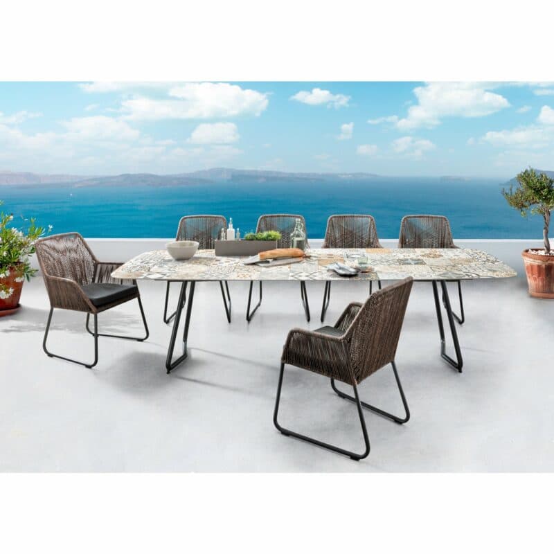 SIT Mobilia Gartentisch "Jura-Delemont" oval, Gestell Stahl eisengrau lackiert (fällt im Original heller aus), Tischplatte Keramik Azulecho, Abb. zeigt Länge 280 cm