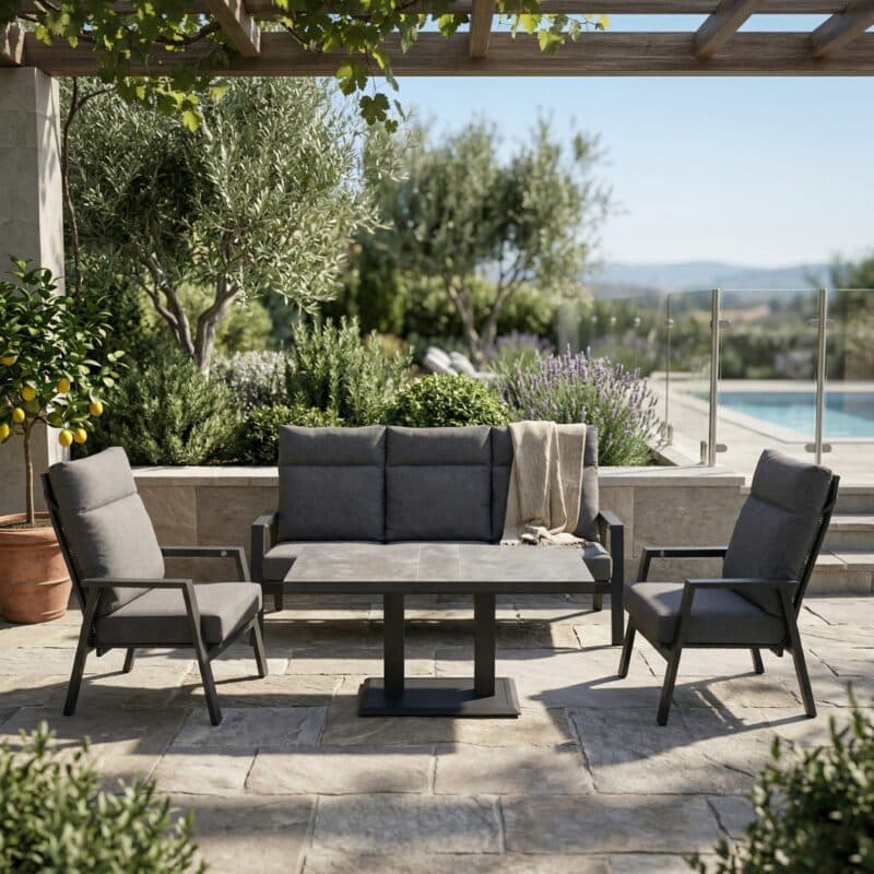 Lesli Living Loungset mit 3-Sitzer und zwei Sesseln "Ohio" sowie Loungetisch "Murcia", Alu charcoal, Tischplatte Keramik stone