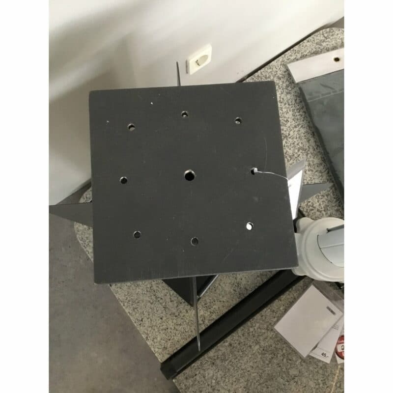 Tierra Outdoor Bodenhülse, Stahl pulverbeschichtet anthrazit - Ausstellung