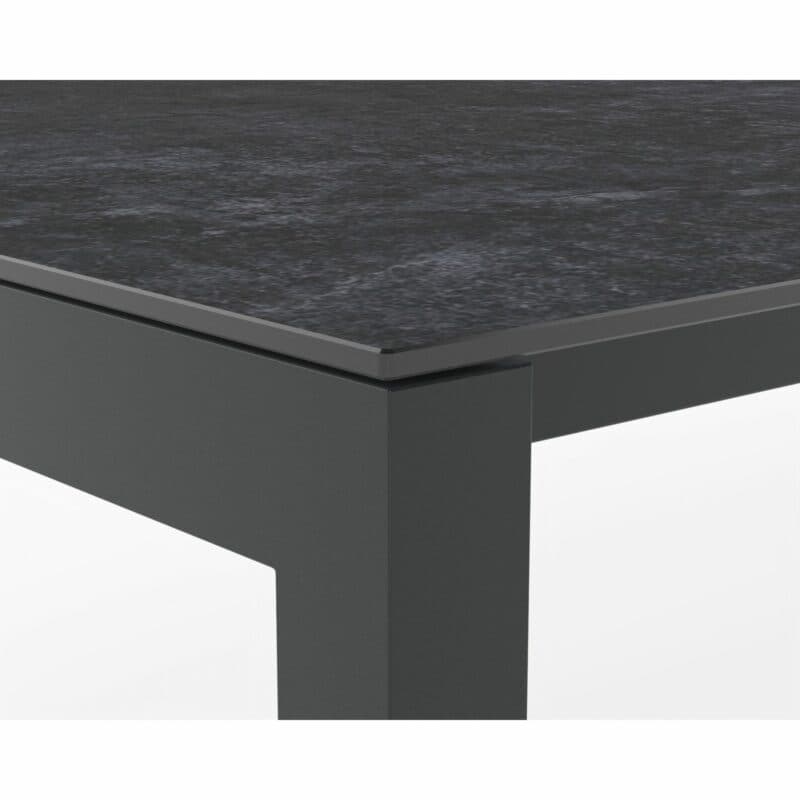 SIT Mobilia "Etna" Gartentisch, Gestell Aluminium anthrazit, Tischplatte Dekton Laos