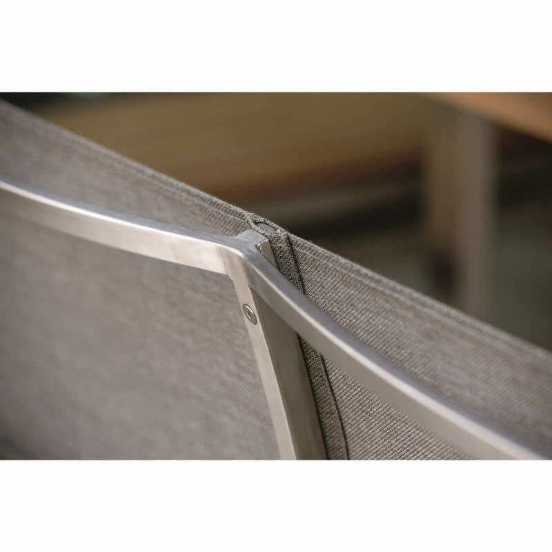 Stern "Viona" 2-Sitzer Gartenbank, Gestell Edelstahl, Rückenlehne Textilgewebe Leinen grau, Sitzfläche Teakholz, Detail Rückenlehne