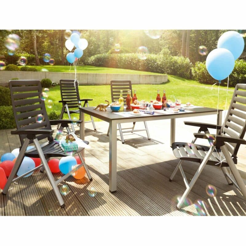 Kettler "Cubic" Gartentisch, Aluminium silber mit HPL-Platte und Multipositionssessel "Wave"