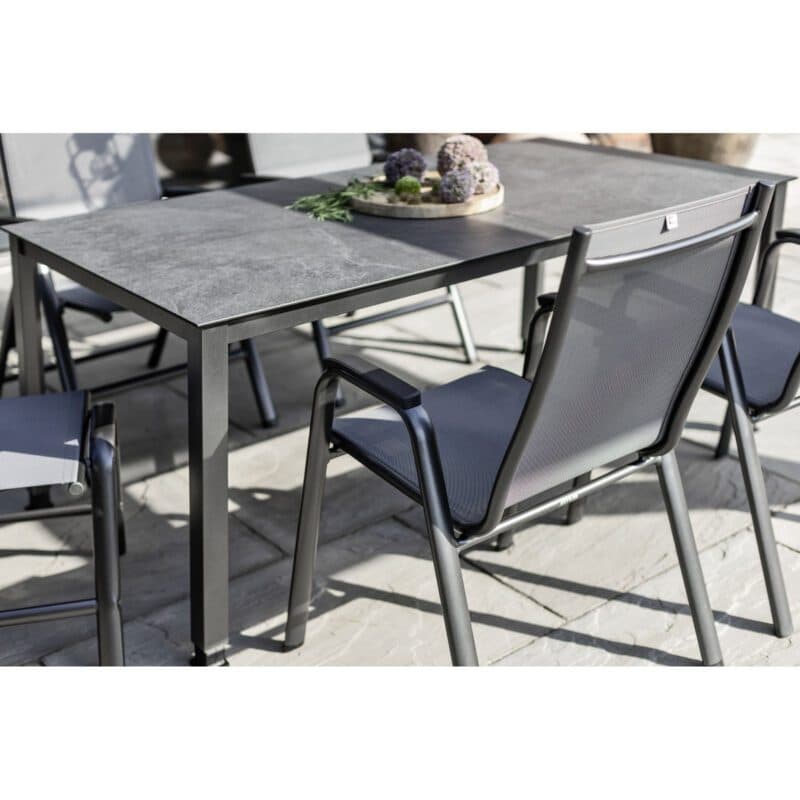 Kettler "Cirrus" Silver-Line Stapelsessel, Gestell Aluminium anthrazit, Sitz Textilgewebe anthrazit-grau, Armlehnen Kunststoff