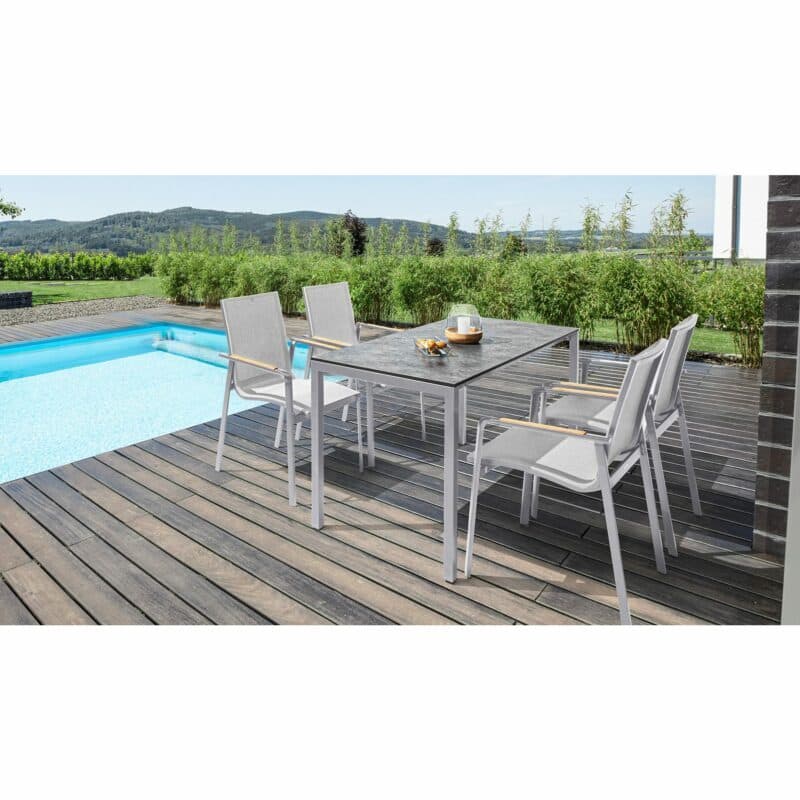 Kettler "Diamond" Stapelsessel mit "Cubic" Ausziehtisch, Gestelle Alu silber, Sitz Textil hellgrau, Tischplatte HPL anthrazit, 140/175/210x70 cm