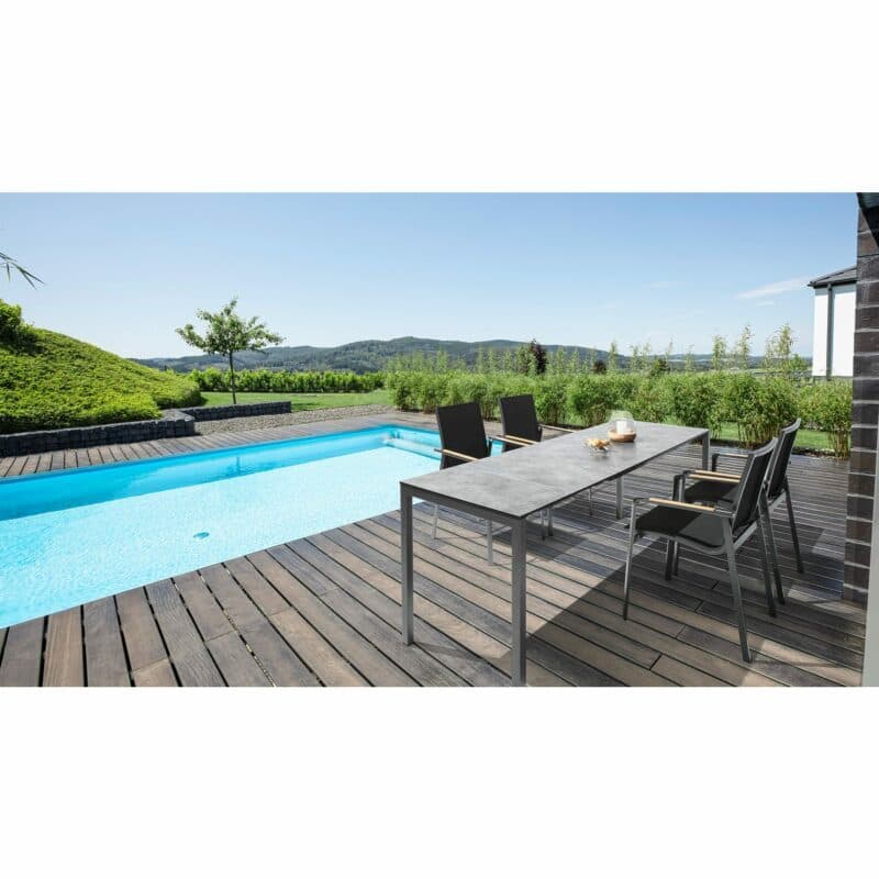 Kettler "Diamond" Stapelsessel mit "Cubic" Ausziehtisch inkl. Einlegeplatten, Gestelle Alu anthrazit, Sitz Textilgewebe charcoal, Tischplatte HPL anthrazit, 140/175/210x70 cm