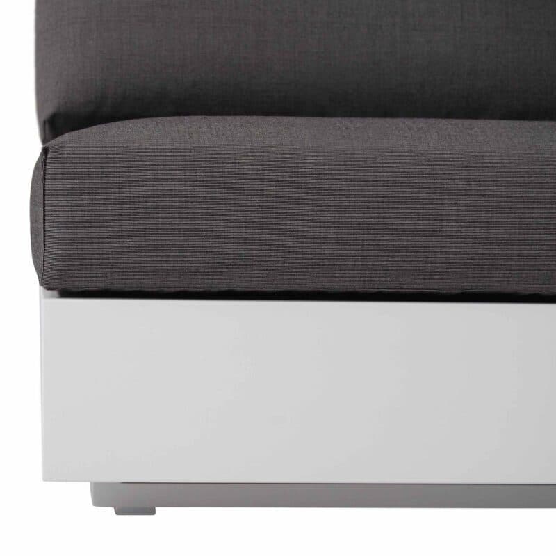 Jati&Kebon "Bari" 1-Sitzer Basismodul, Alu weiß, mit Sitz- und Rückenkissen, Bezug Sunbrella® charcoal mit EverDry-Füllung