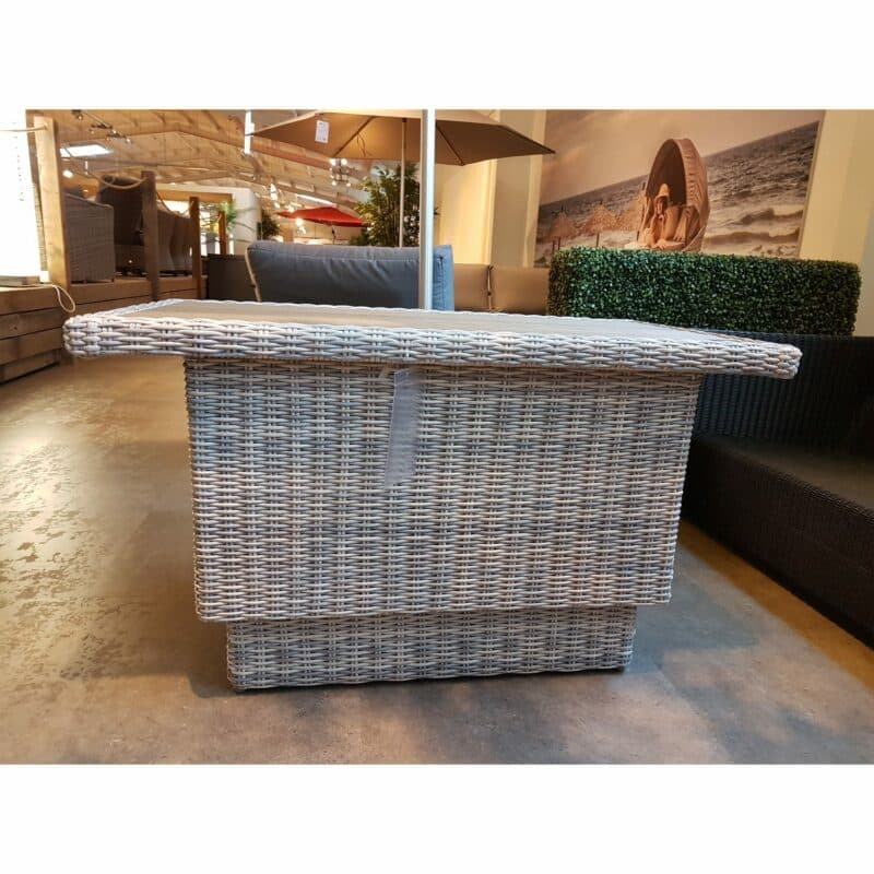 Home Islands "Kyoko" Loungetisch, Untergestell Aluminium, Polyrattan-Geflecht Salt/Pepper, Tischplatte Polywood Teak-Optik, Ausstellung Lauchringen