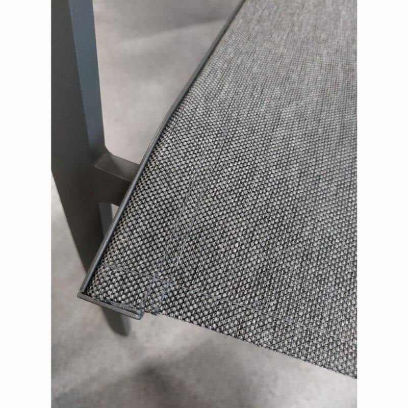 SIT Mobilia "Franco II" Stapelstuhl, Gestell Aluminium anthrazit, Sitzfläche Textilgewebe charcoal black, Armlehnen Aluminium anthrazit