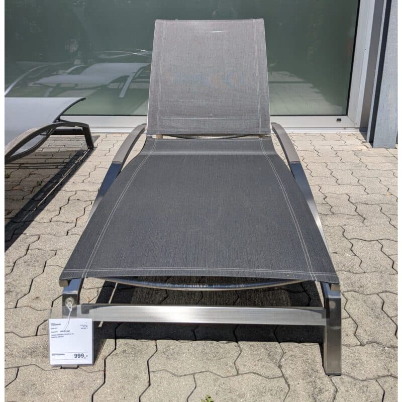 Diamond Garden "Ancona" Sonnenliege, Gestell Edelstahl, Liegefläche Textiligewebe anthrazit, Ausstellung Karlsruhe
