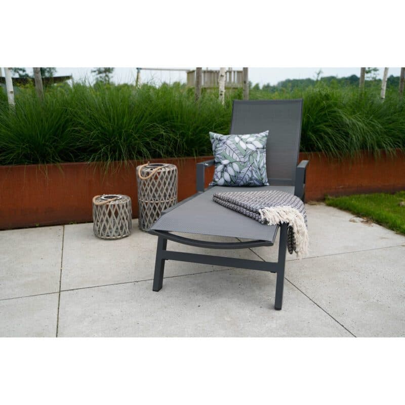 Lesli Living "Ohio" Sonnenliege, Gestell Aluminium charcoal, Liegefläche Textilen black and grey