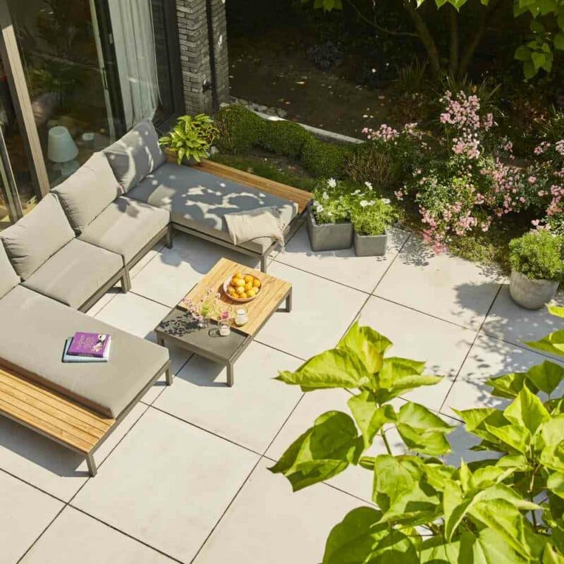 Siena Garden "Alvida" Loungeserie, Gestelle Aluminium matt anthrazit, Polster grau, Ablagen und Tischplatte Teak