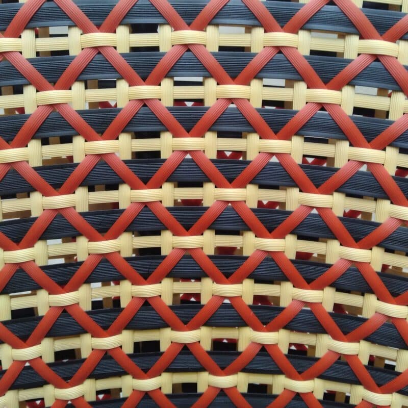 Hartman "Kelly" Diningsessel, Detail Polyrattan Coral red