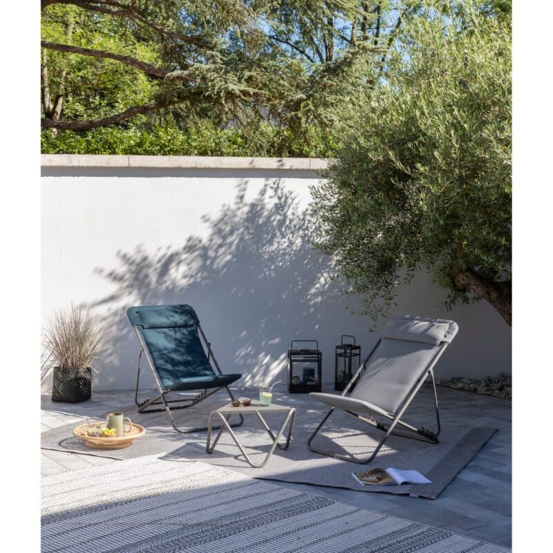 Lafuma Liegestuhl "Maxi Transat Plus BeComfort®", Gestell Stahl titane, Liegefläche BeComfort® bleu encre & silver © LAFUMA MOBILIER - Pierrick Verny